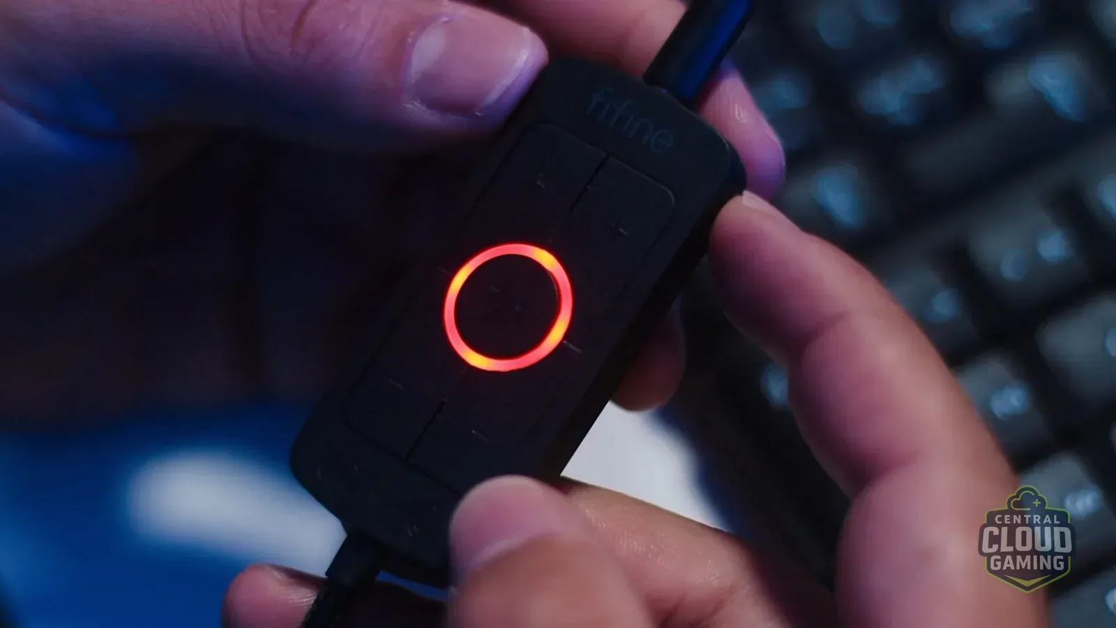 Caixa de Controle USB do FIFINE Gaming H9 Headset.