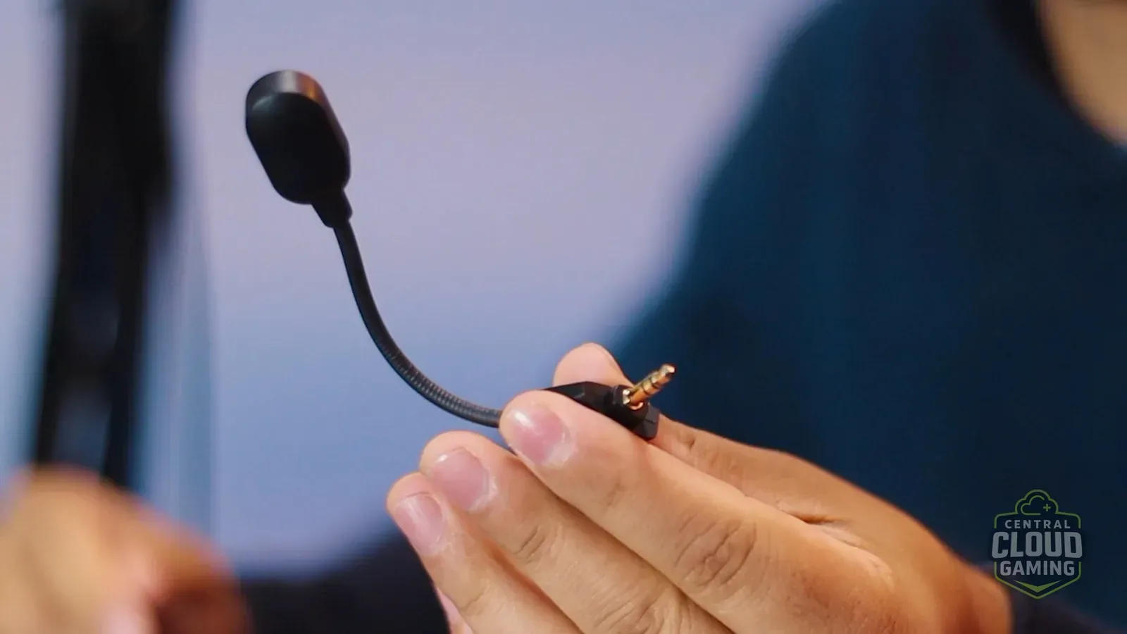 Microfone removível do FIFINE Gaming H9 Headset.