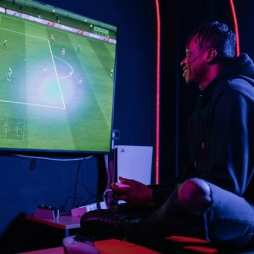 Xbox Cloud Gaming vai chegar às TVs da Hisense em 2026